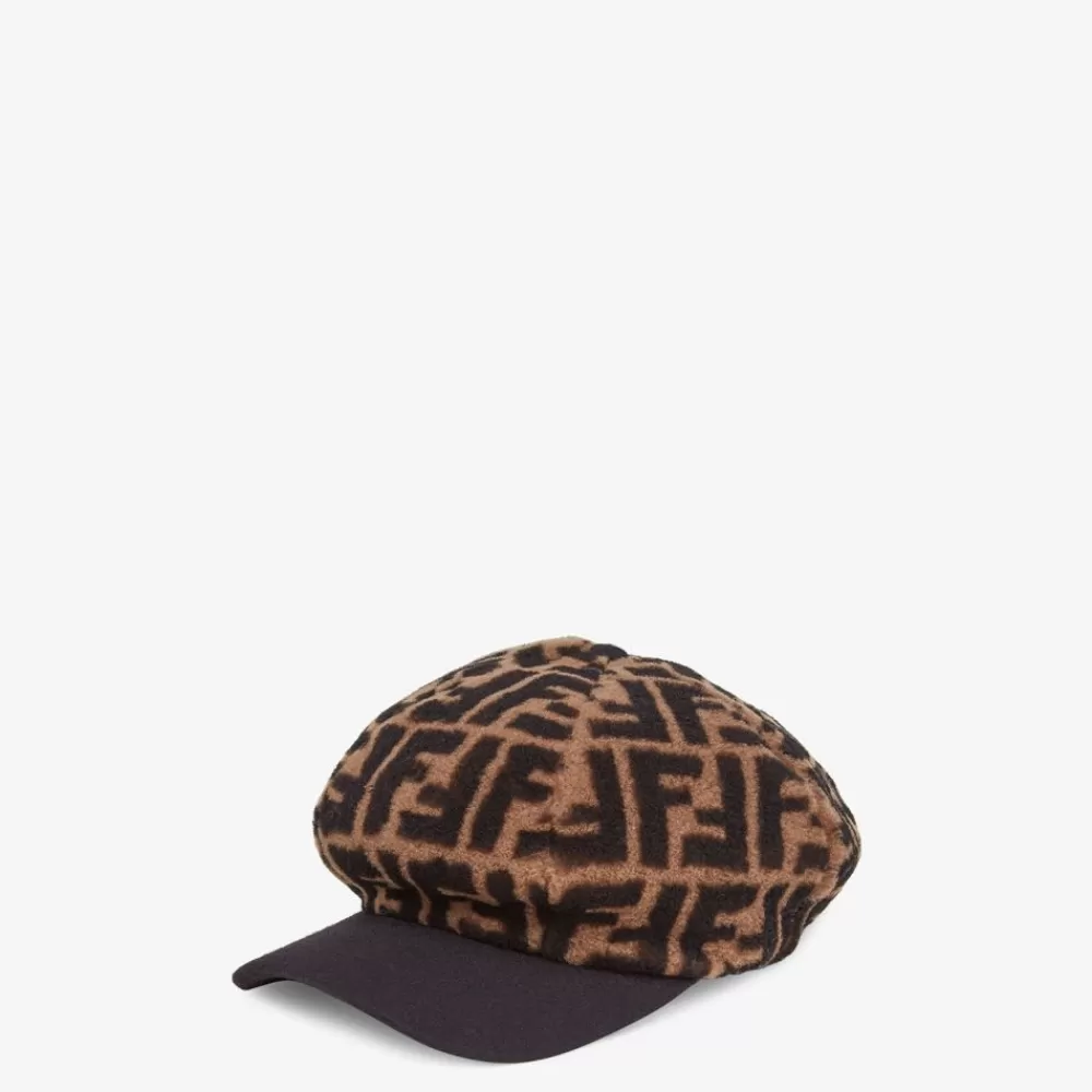 Cappelli E Guanti>Fendi Baseball Cap In Shearling Marrone