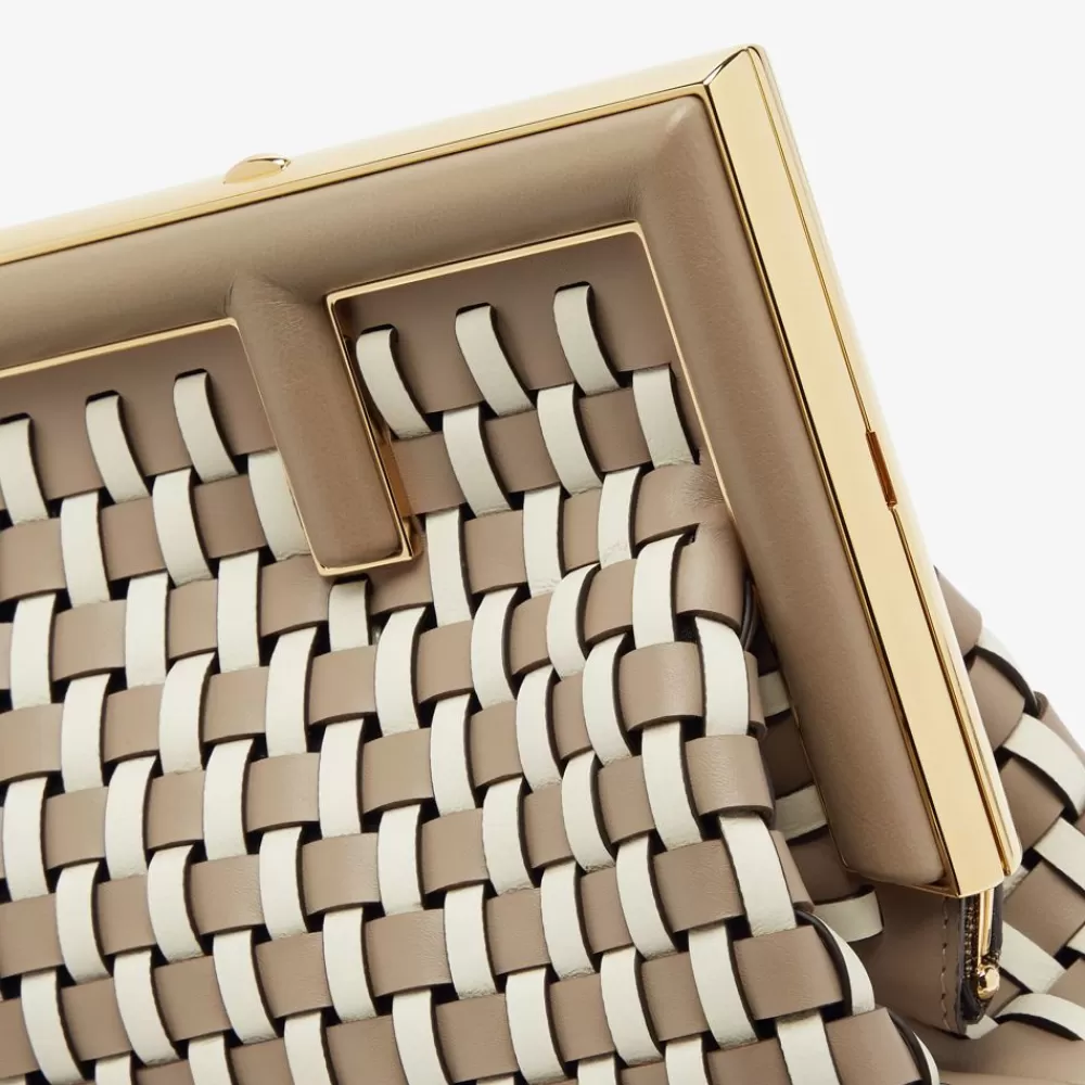 Clutch E Pochette>Fendi Borsa In Pelle Intrecciata Tortora E Bianca