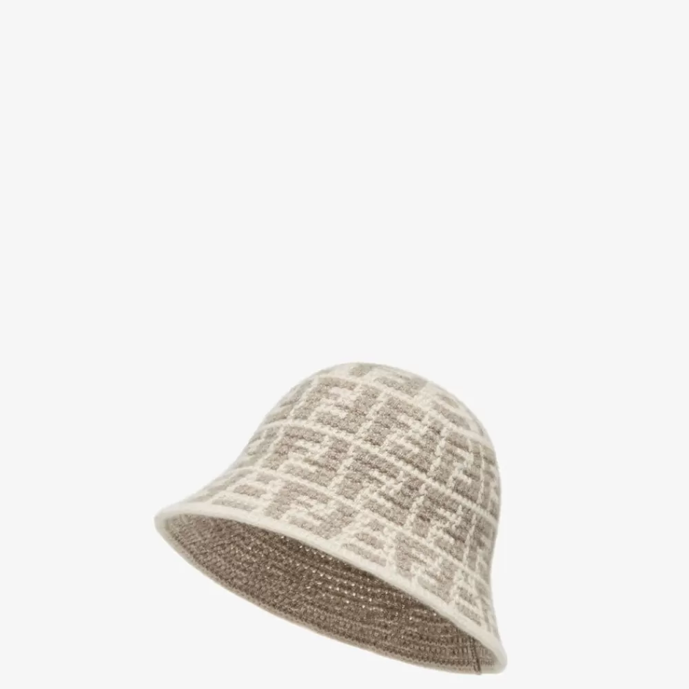 Cappelli E Guanti>Fendi Cloche In Cashmere Tortora