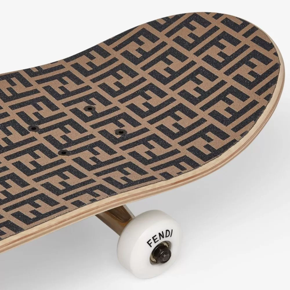 Accessori>Fendi Skateboard In Legno E Logo Con Porta Skate